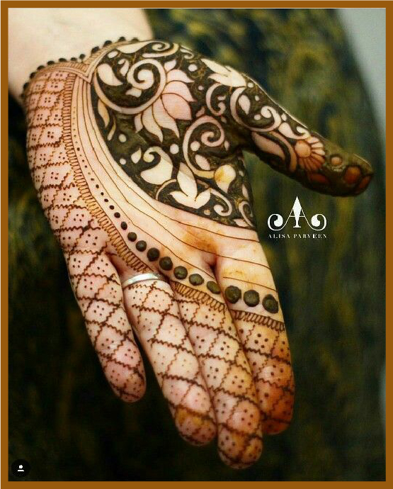 Tiny Net Block In Minimal Front Hand Mehndi Design